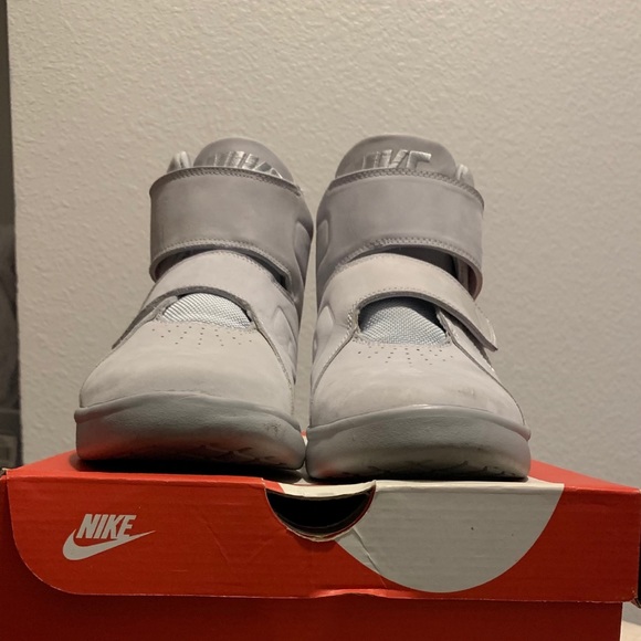 Nike sneakers - Picture 4 of 4